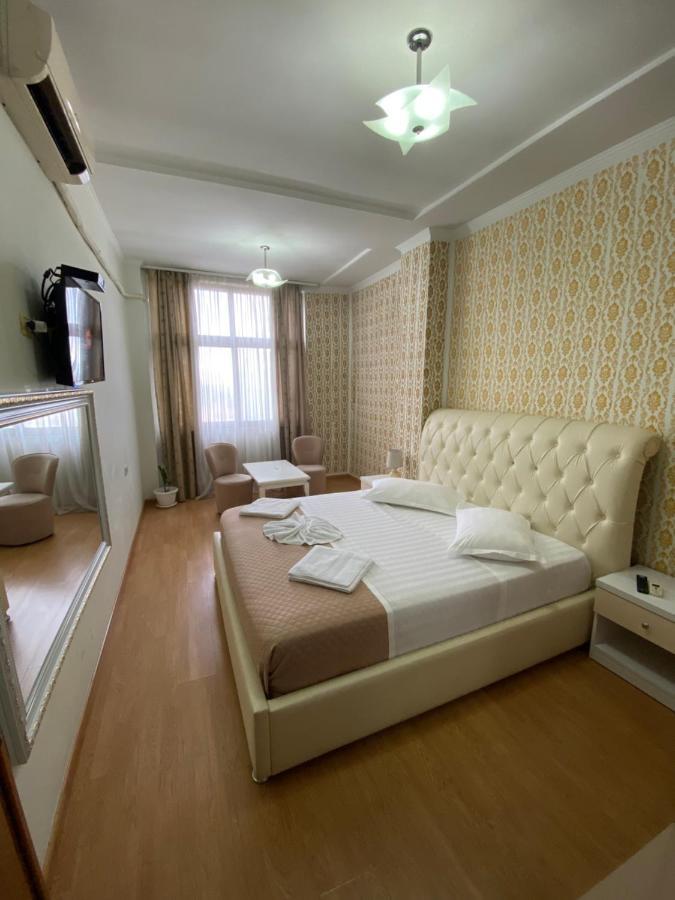 Hotel Arberia 地拉那 外观 照片