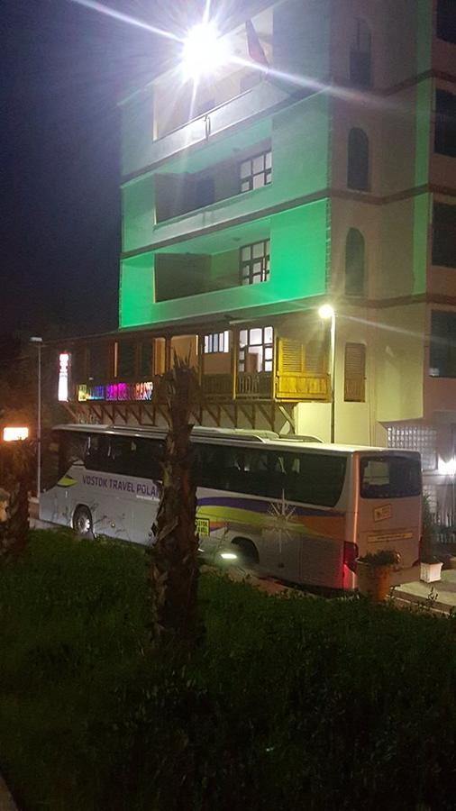 Hotel Arberia 地拉那 外观 照片